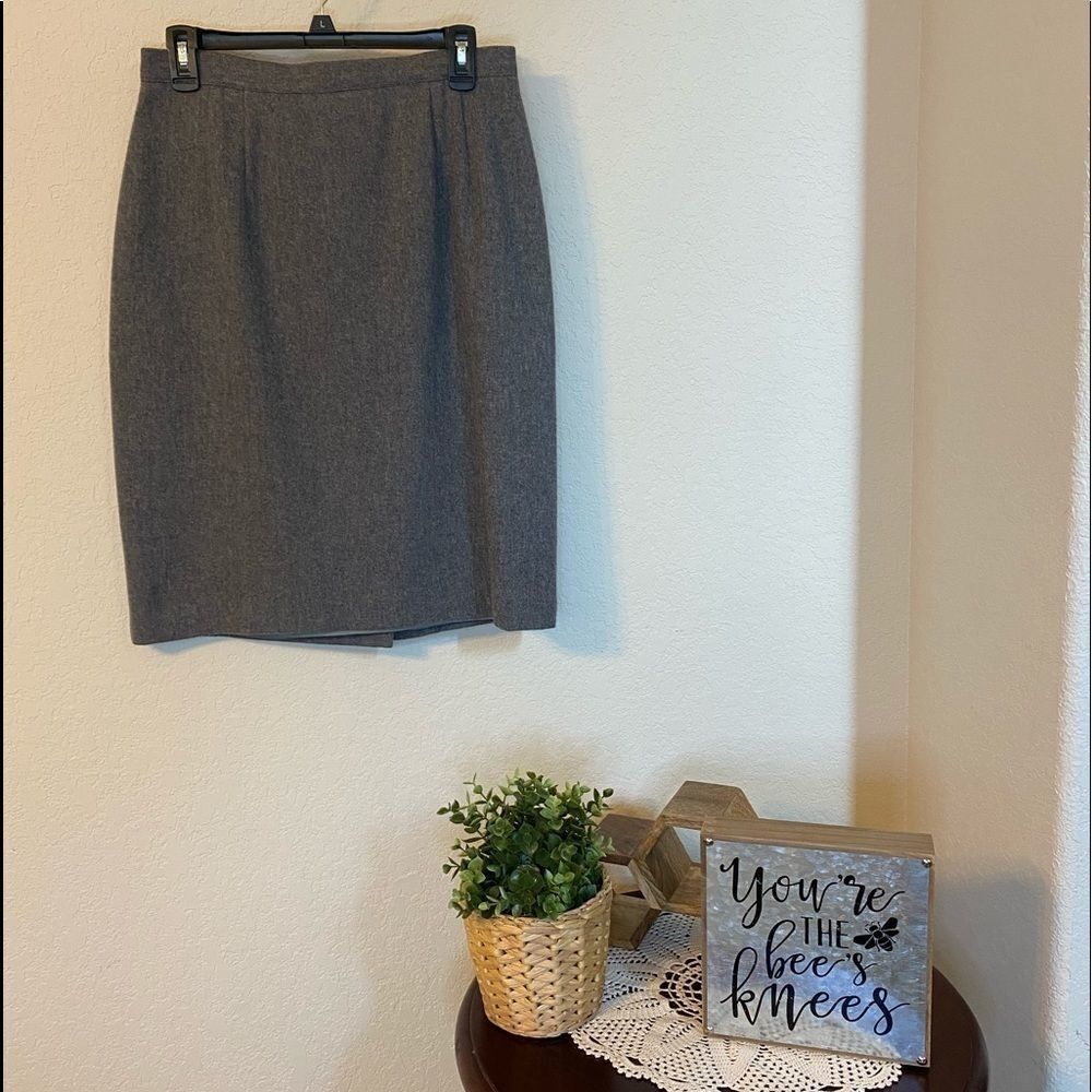 Isaac Hazan Grey Wool A-line Skirt (12)
